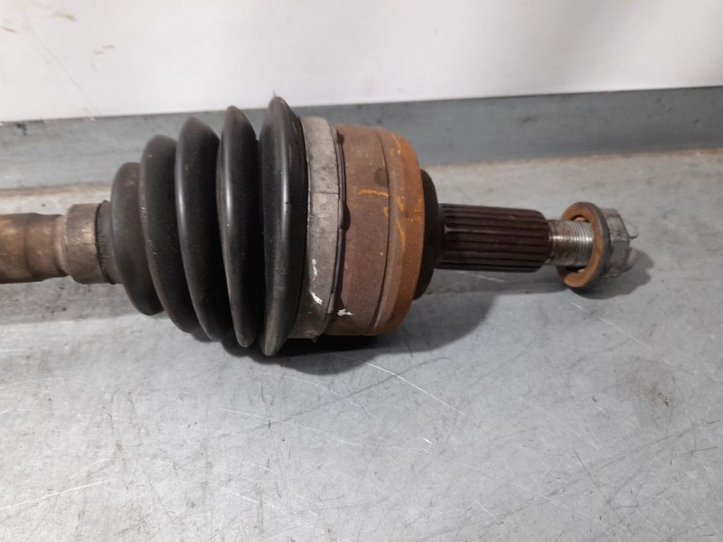 Recambio de transmision delantera derecha para renault captur expression referencia OEM IAM 391000367R  