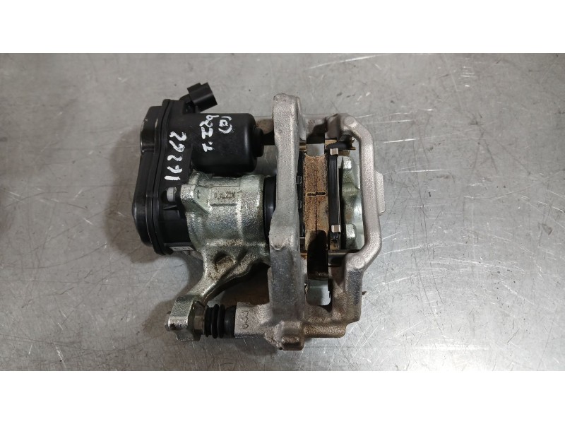 Recambio de pinza freno trasera izquierda para toyota corolla (e21) hybrid active referencia OEM IAM 4785002350  TRW