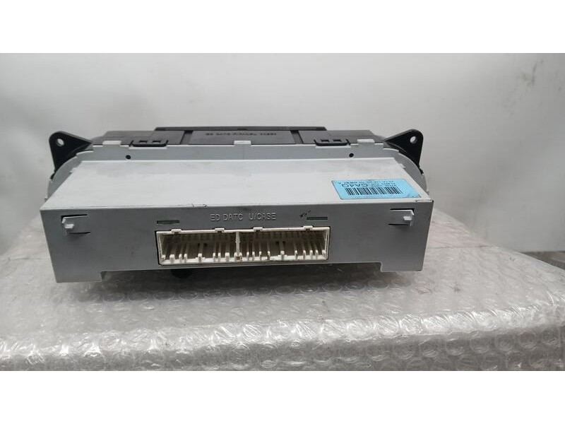 Recambio de mando climatizador para kia cee´d active referencia OEM IAM 972501H622  