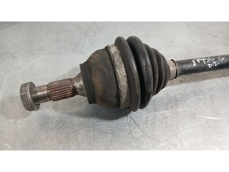 Recambio de transmision delantera izquierda para peugeot 2008 i (cu_) 1.2 thp 110 / puretech 110 referencia OEM IAM 9800387380  