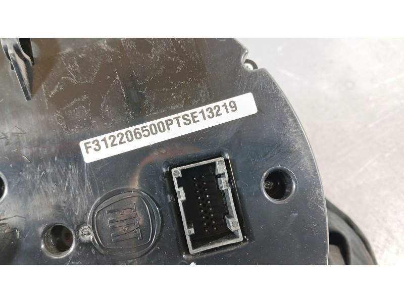 Recambio de cuadro instrumentos para fiat 500 (312_) 1.2 (312axa1a) referencia OEM IAM 735590739  