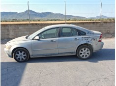 VOLVO S40 II (544)