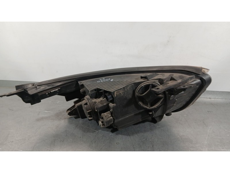 Recambio de faro izquierdo para kia stonic (yb) 1.0 t-gdi referencia OEM IAM 92101H8800  