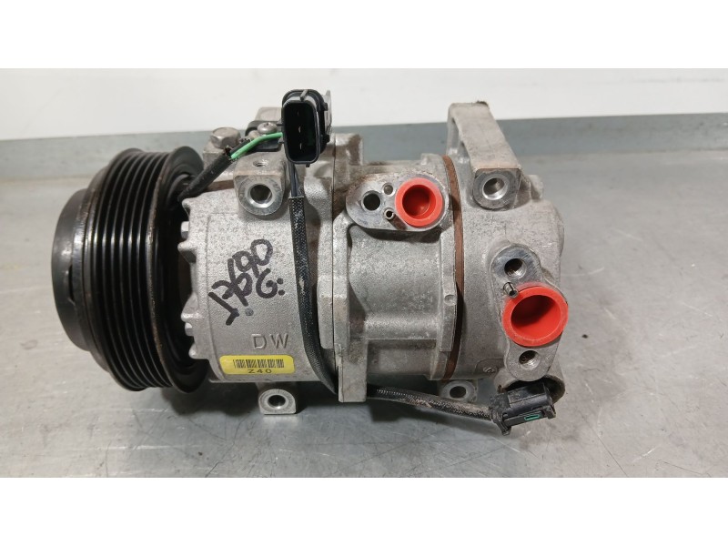Recambio de compresor aire acondicionado para kia stonic (yb) 1.0 t-gdi referencia OEM IAM 97701H8400  