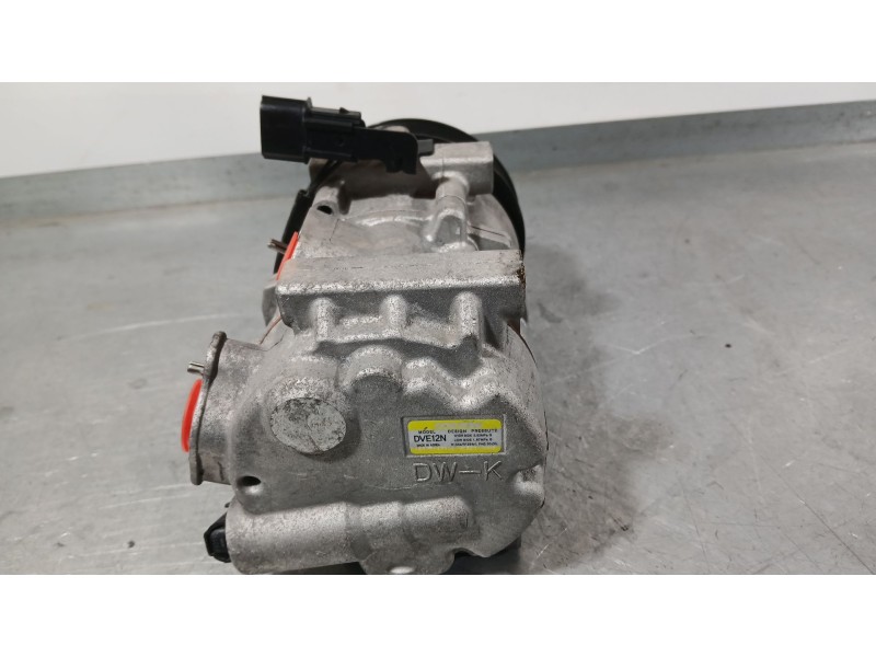 Recambio de compresor aire acondicionado para kia stonic (yb) 1.0 t-gdi referencia OEM IAM 97701H8400  