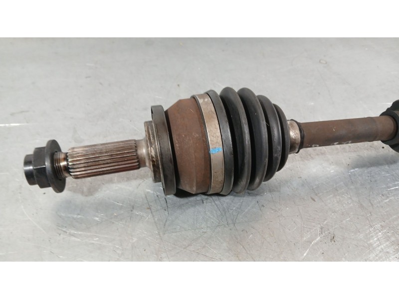 Recambio de transmision delantera izquierda para kia stonic (yb) 1.0 t-gdi referencia OEM IAM 49500H8250  
