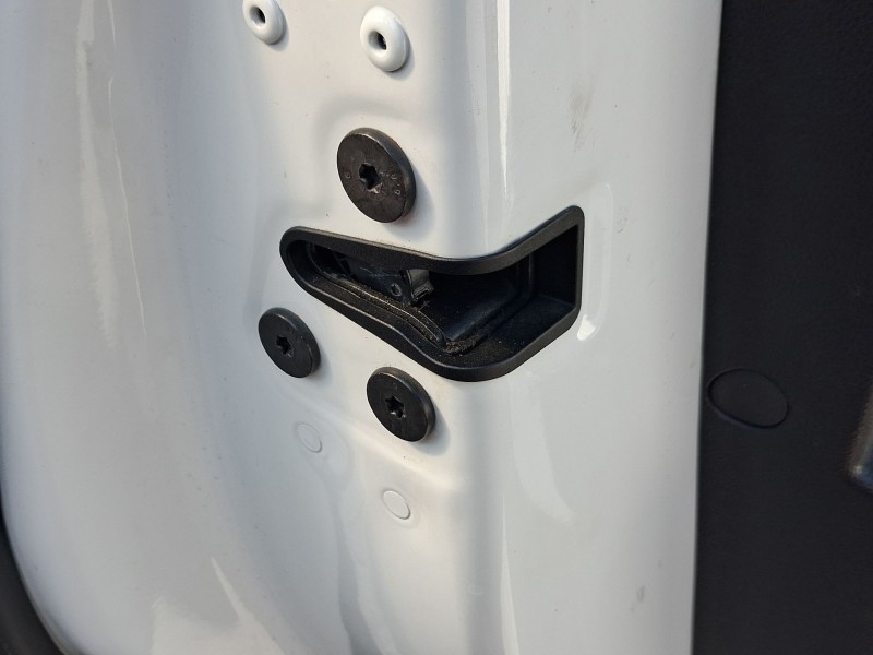 Recambio de cerradura puerta trasera izquierda para renault espace v (jr_) 1.6 dci 130 referencia OEM IAM 825039389R  