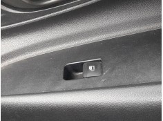 MANDO ELEVALUNAS DELANTERO DERECHO 93581Q00004X 