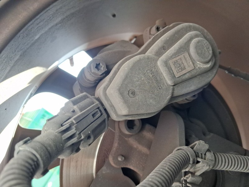 Recambio de pinza freno trasera izquierda para renault espace v (jr_) 1.6 dci 130 referencia OEM IAM   