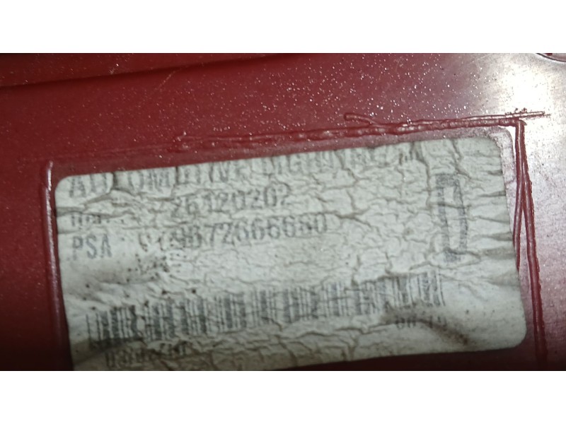 Recambio de piloto trasero derecho para peugeot 5008 (0u_, 0e_) 1.6 hdi referencia OEM IAM 6351KH  