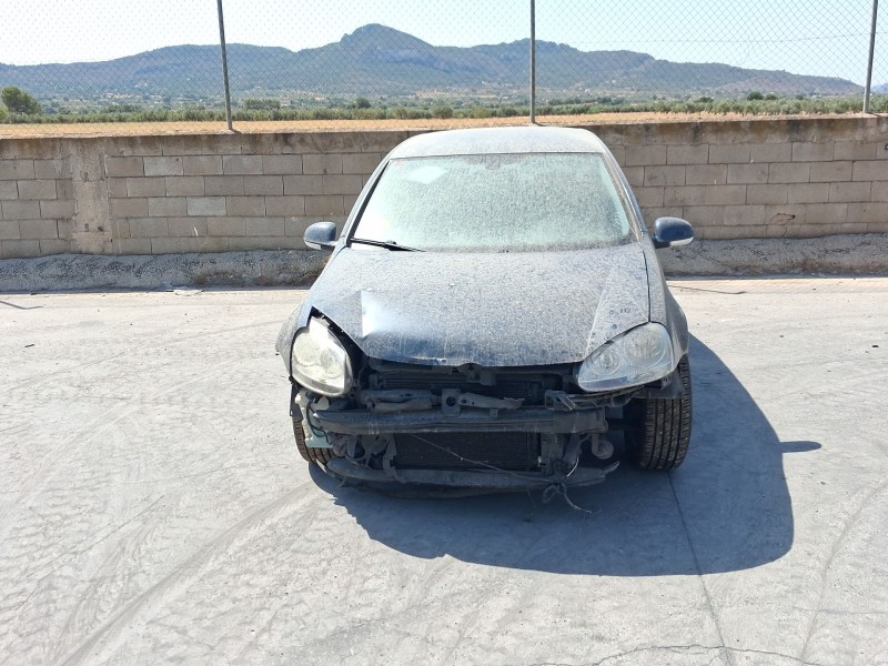volkswagen golf v (1k1) del año 2004