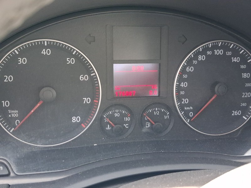 volkswagen golf v (1k1) del año 2004