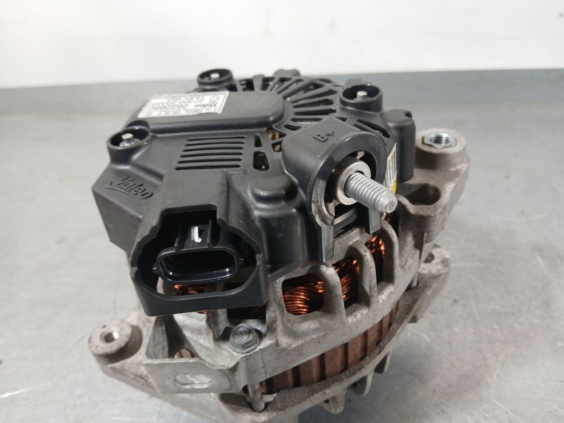 Recambio de alternador para hyundai i20 ii (gb, ib) 1.2 referencia OEM IAM 3730003355  
