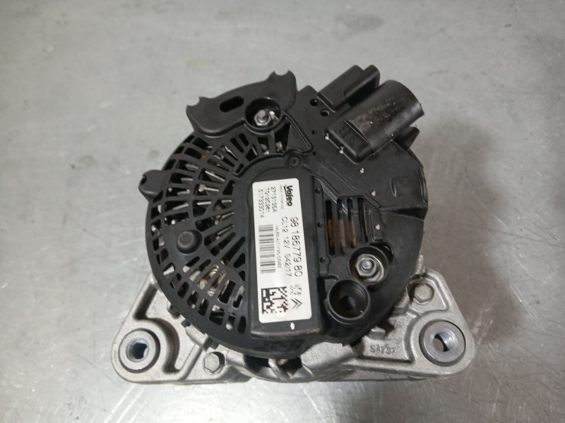 Recambio de alternador para peugeot 208 i (ca_, cc_) 1.2 vti 82 referencia OEM IAM 1608064580 9818677980 