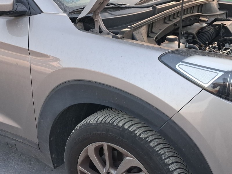 Recambio de aleta delantera derecha para hyundai tucson (tl, tle) 1.7 crdi referencia OEM IAM 66321D3000  