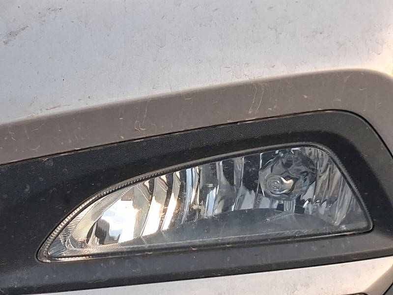 Recambio de faro antiniebla izquierdo para hyundai tucson (tl, tle) 1.7 crdi referencia OEM IAM 92201D7000  