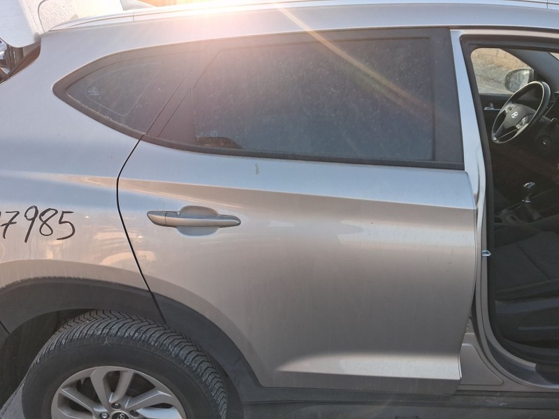 Recambio de puerta trasera derecha para hyundai tucson (tl, tle) 1.7 crdi referencia OEM IAM 77004D3000  