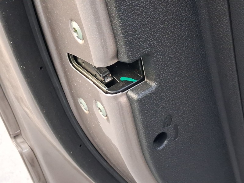 Recambio de cerradura puerta trasera izquierda para hyundai tucson (tl, tle) 1.7 crdi referencia OEM IAM 81410D7010  