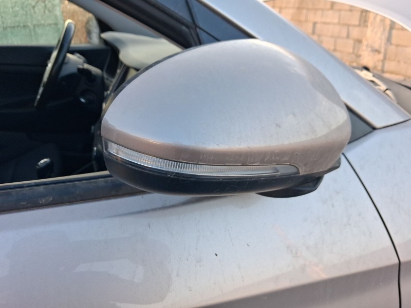 Recambio de retrovisor derecho para hyundai tucson (tl, tle) 1.7 crdi referencia OEM IAM 87620D7040  