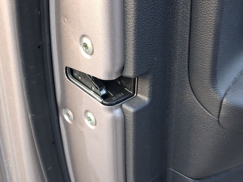Recambio de cerradura puerta delantera izquierda para hyundai tucson (tl, tle) 1.7 crdi referencia OEM IAM 81310D3000  