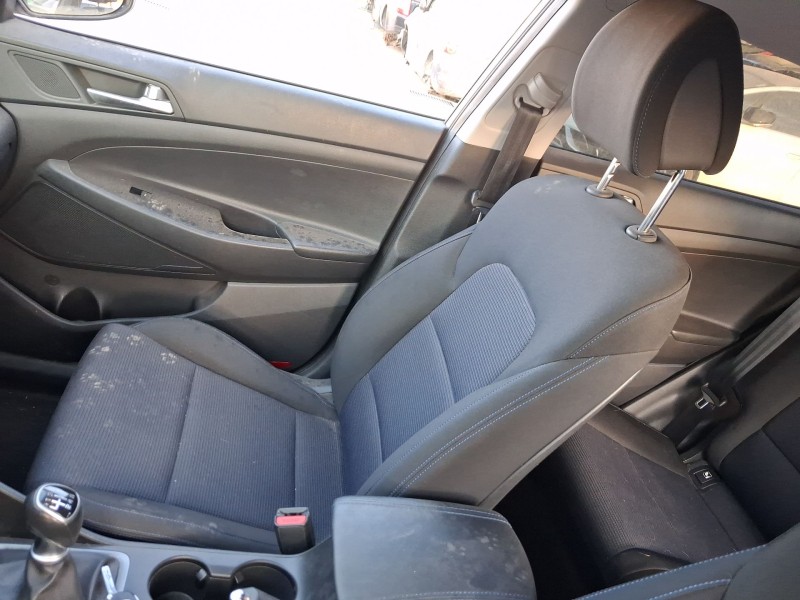 Recambio de asiento delantero derecho para hyundai tucson (tl, tle) 1.7 crdi referencia OEM IAM  C/AIRBAG 