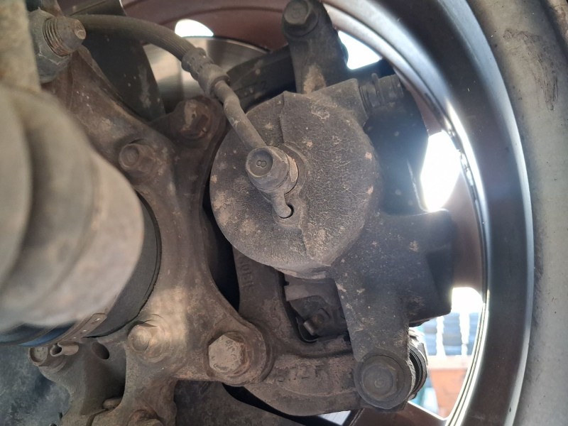 Recambio de pinza freno delantera izquierda para hyundai tucson (tl, tle) 1.7 crdi referencia OEM IAM 58110D7500 58180D7A00 