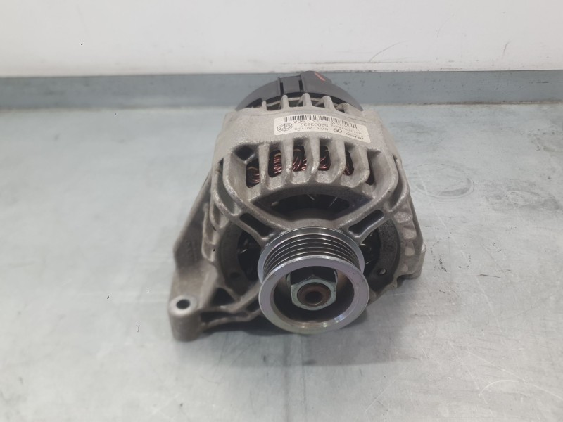 Recambio de alternador para fiat tipo hatchback (356_, 357_) 1.4 (356hxa1b) referencia OEM IAM 77365276  