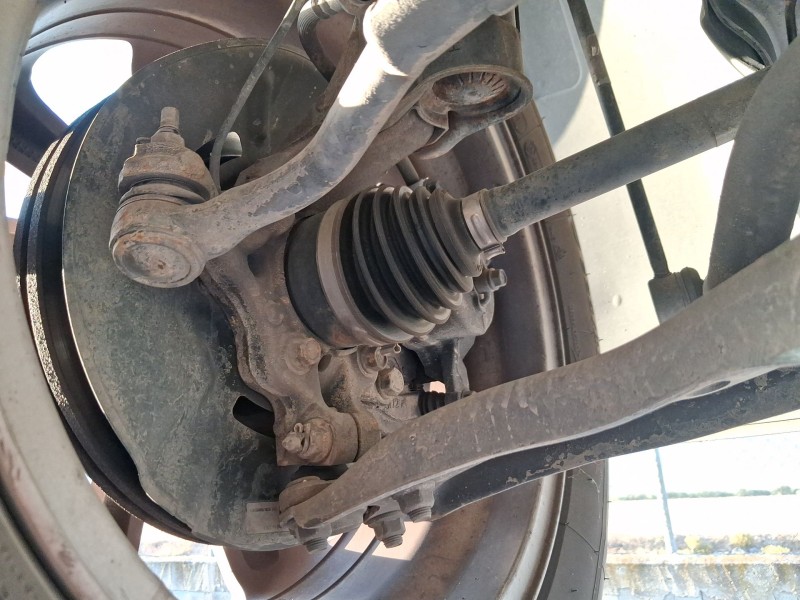 Recambio de mangueta delantera izquierda para hyundai tucson (tl, tle) 1.7 crdi referencia OEM IAM 51715D7000  