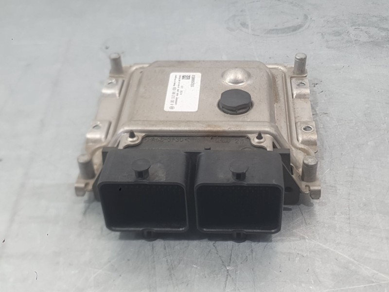Recambio de centralita motor uce para fiat tipo hatchback (356_, 357_) 1.4 (356hxa1b) referencia OEM IAM 55268853  