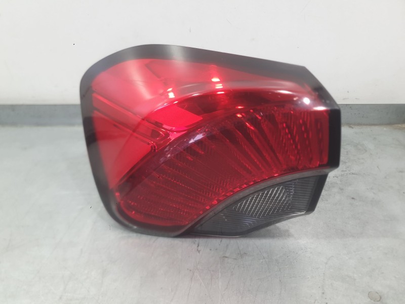 Recambio de piloto trasero izquierdo exterior para fiat tipo hatchback (356_, 357_) 1.4 (356hxa1b) referencia OEM IAM 52078933  
