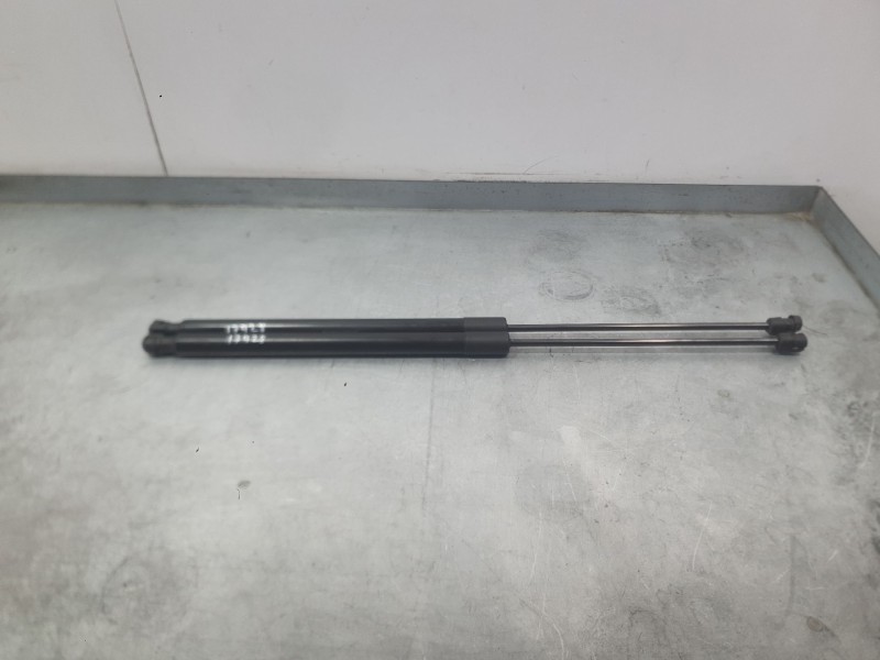 Recambio de amortiguadores maletero / porton para fiat tipo hatchback (356_, 357_) 1.4 (356hxa1b) referencia OEM IAM 52090773  