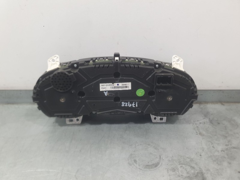 Recambio de cuadro instrumentos para fiat tipo hatchback (356_, 357_) 1.4 (356hxa1b) referencia OEM IAM 52150501  