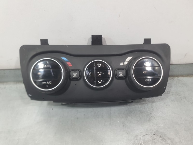 Recambio de mando climatizador para fiat tipo hatchback (356_, 357_) 1.4 (356hxa1b) referencia OEM IAM   