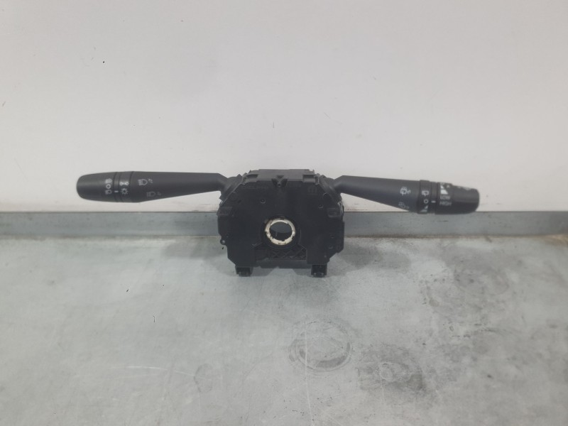 Recambio de mando luces y limpia para fiat tipo hatchback (356_, 357_) 1.4 (356hxa1b) referencia OEM IAM 735752436  