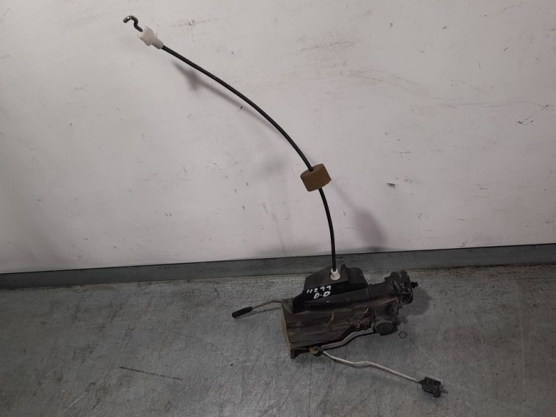 Recambio de cerradura puerta delantera derecha para mercedes-benz clase a (w168) 160 (168.033) referencia OEM IAM A1687202235  