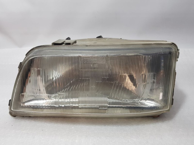 Recambio de faro izquierdo para peugeot boxer caja cerr. techo sobreelev. (rs3200)(230)(´02) 1400 d referencia OEM IAM 130115008