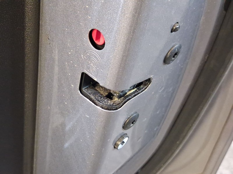 Recambio de cerradura puerta trasera derecha para opel grandland / grandland x (a18, p1uo) 1.5 turbo d (75) referencia OEM IAM 9