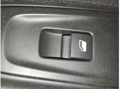 MANDO ELEVALUNAS TRASERO DERECHO 98044803ZD 