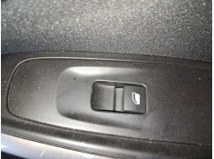MANDO ELEVALUNAS DELANTERO DERECHO 98044803ZD 