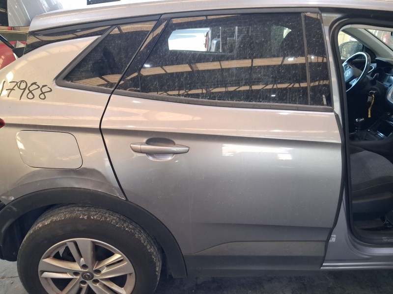 Recambio de puerta trasera derecha para opel grandland / grandland x (a18, p1uo) 1.5 turbo d (75) referencia OEM IAM YP00119880 
