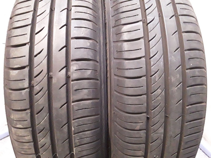 Recambio de neumatico pareja para neumaticos reutilizados - referencia OEM IAM 165701485T KUMHO 165/70/14/85T