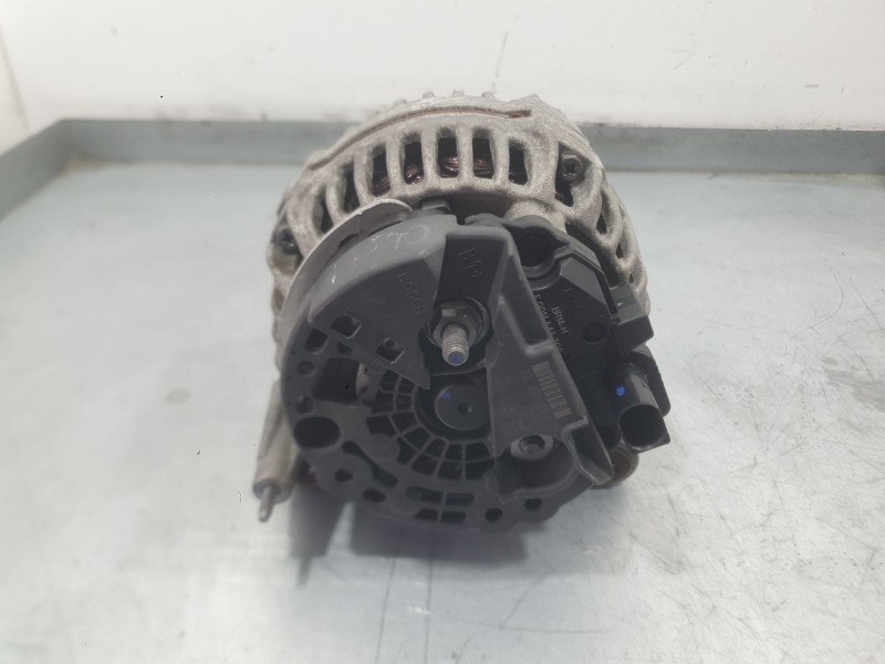 Recambio de alternador para volkswagen polo v (6r1, 6c1) 1.6 tdi referencia OEM IAM 06F903023F  