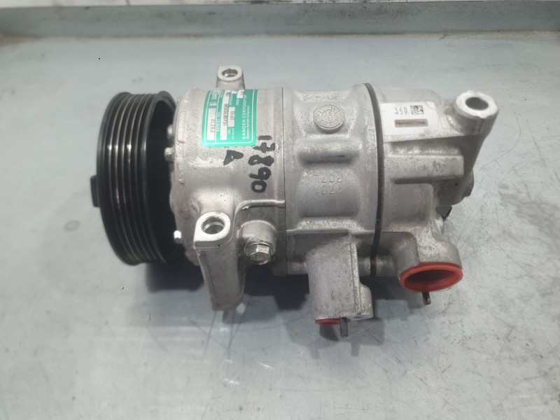Recambio de compresor aire acondicionado para volkswagen polo v (6r1, 6c1) 1.6 tdi referencia OEM IAM 5N0820803C  