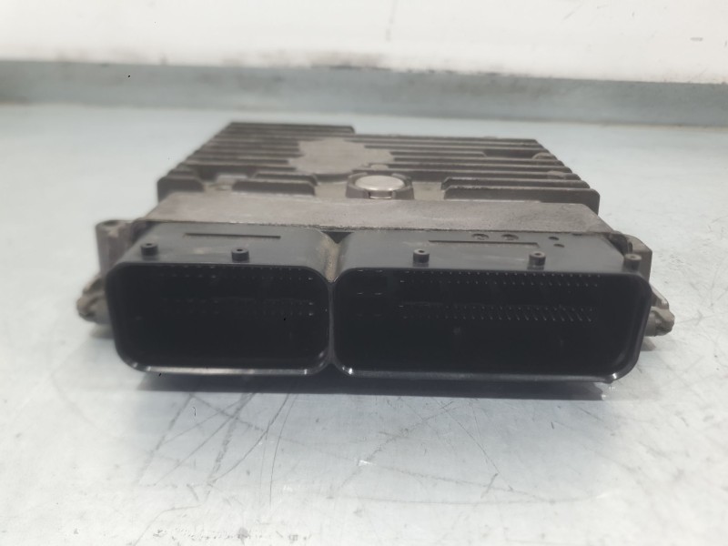Recambio de centralita motor uce para volkswagen polo v (6r1, 6c1) 1.6 tdi referencia OEM IAM 03L990990S  