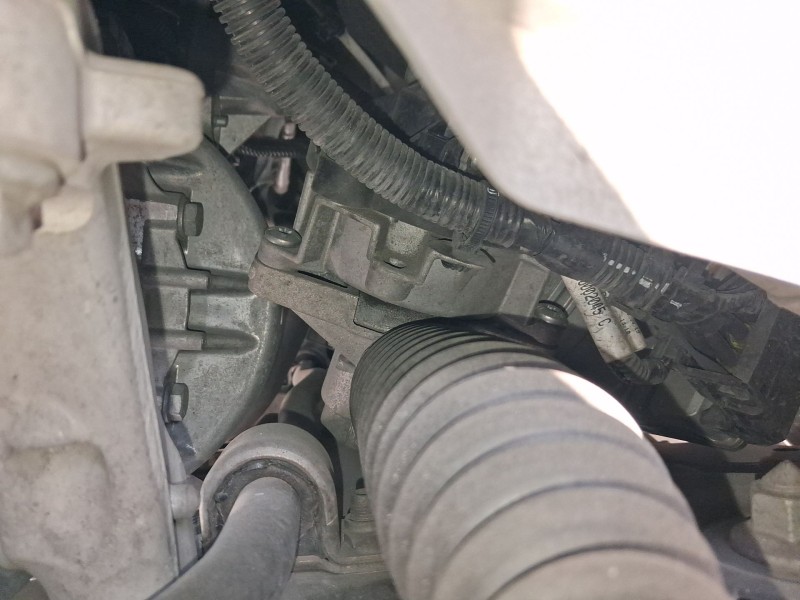 Recambio de cremallera direccion para opel grandland / grandland x (a18, p1uo) 1.5 turbo d (75) referencia OEM IAM 1640371980 EL