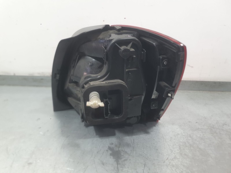 Recambio de piloto trasero izquierdo para volkswagen polo v (6r1, 6c1) 1.6 tdi referencia OEM IAM 6R0945095AH  
