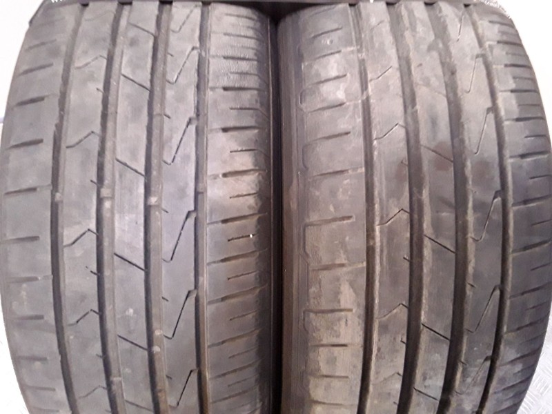 Recambio de neumatico pareja para neumaticos reutilizados - referencia OEM IAM 195551687W HANKOOK 195/55/16/87W