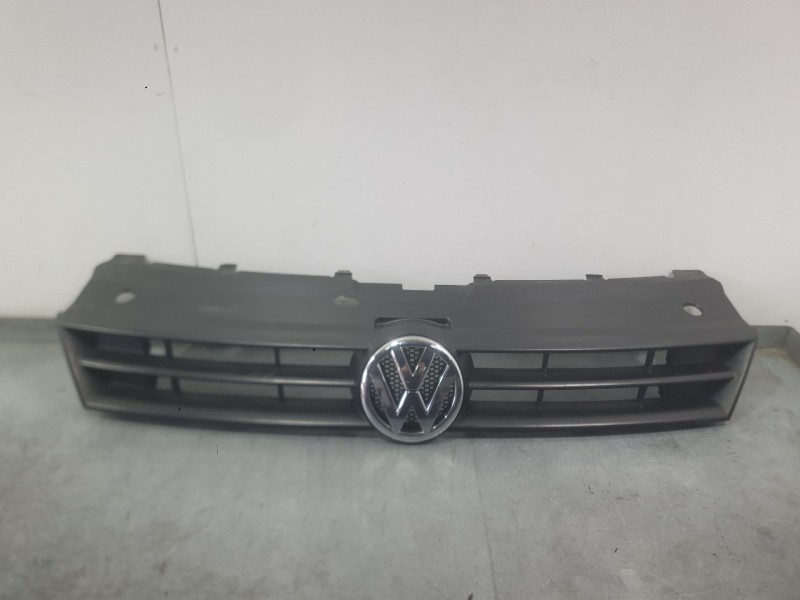 Recambio de rejilla delantera para volkswagen polo v (6r1, 6c1) 1.6 tdi referencia OEM IAM 6R0853651B9B9  