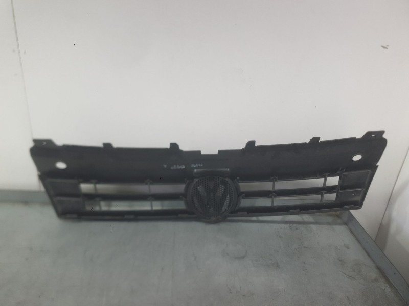Recambio de rejilla delantera para volkswagen polo v (6r1, 6c1) 1.6 tdi referencia OEM IAM 6R0853651B9B9  