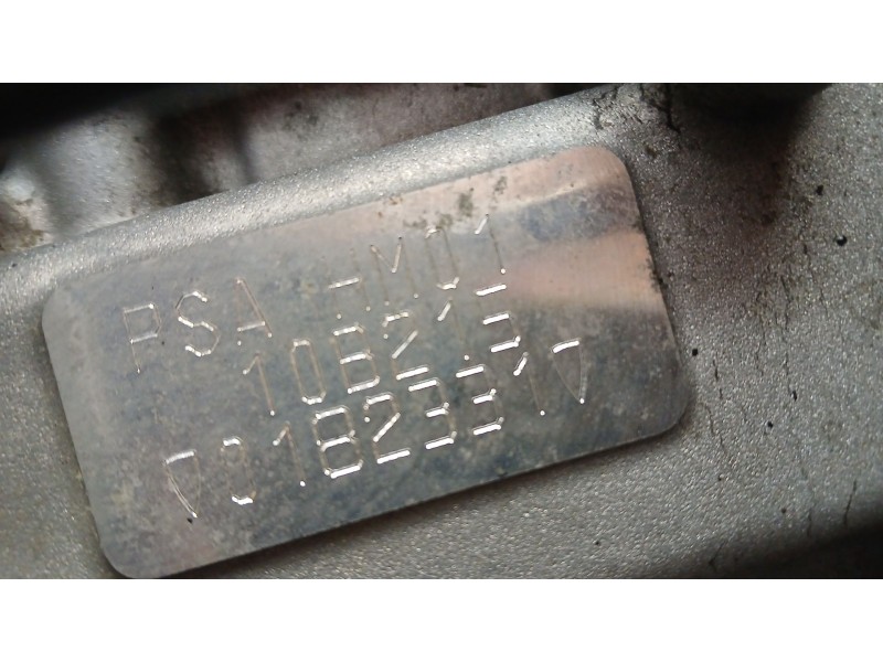 Recambio de motor completo para peugeot 208 i (ca_, cc_) 1.2 vti 82 referencia OEM IAM HM01 1627122980 